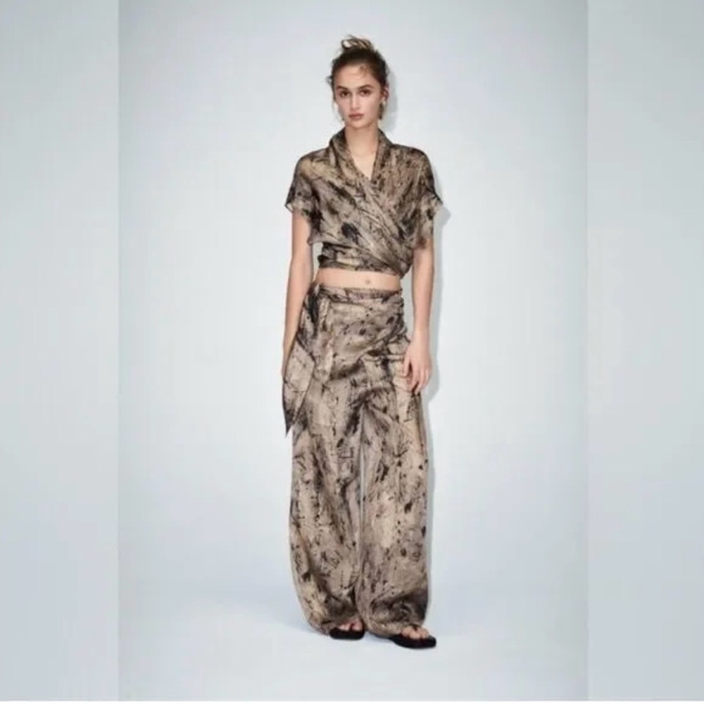 Zara Black and Tan matching shirt pant set